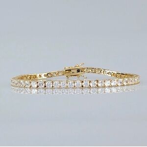 Elegant Gold Tennis Bracelet